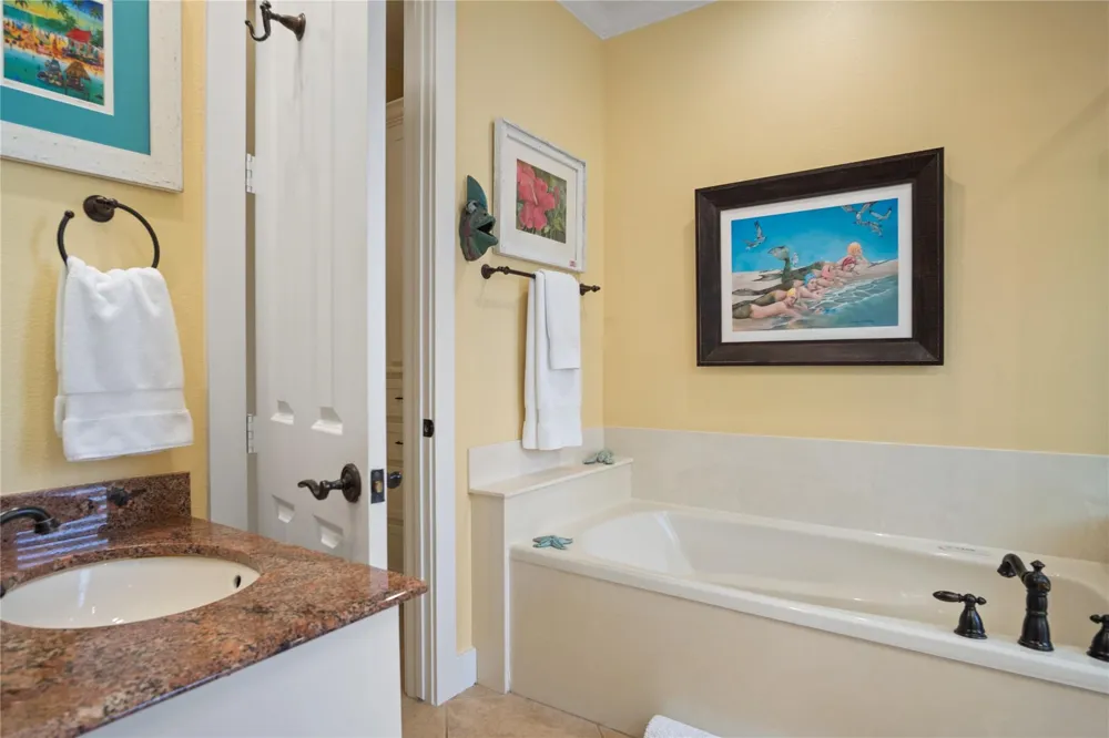 1100 Fountain View Drive Crystal Beach, TX 77650