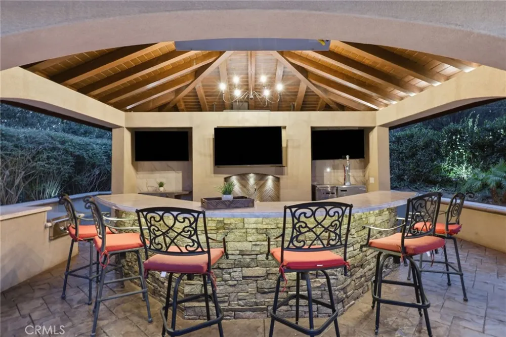 664 Manor Ridge Road Santa Paula, CA 93060