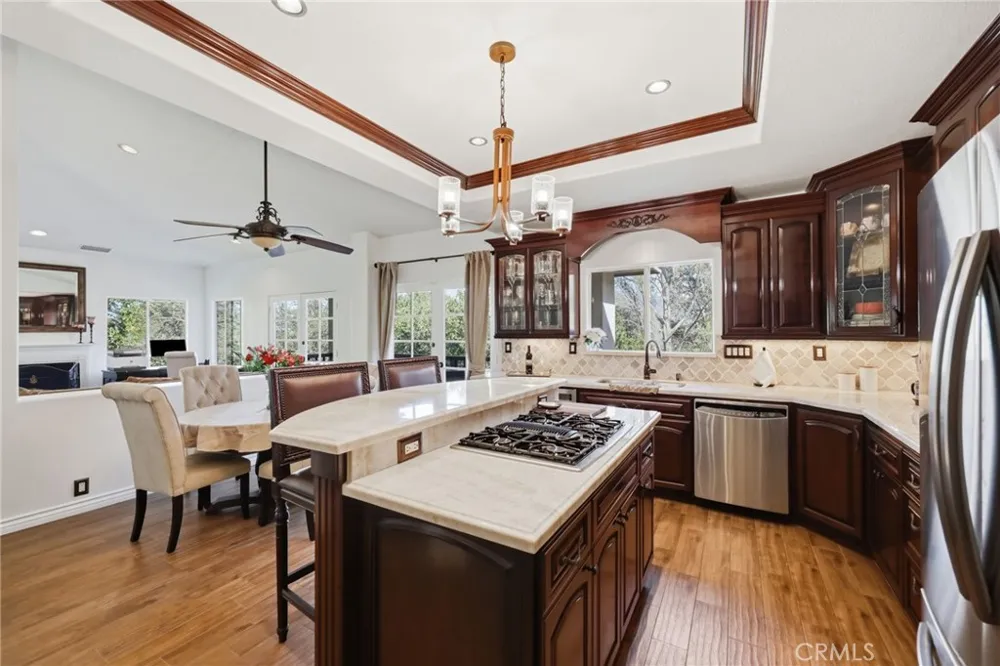 664 Manor Ridge Road Santa Paula, CA 93060