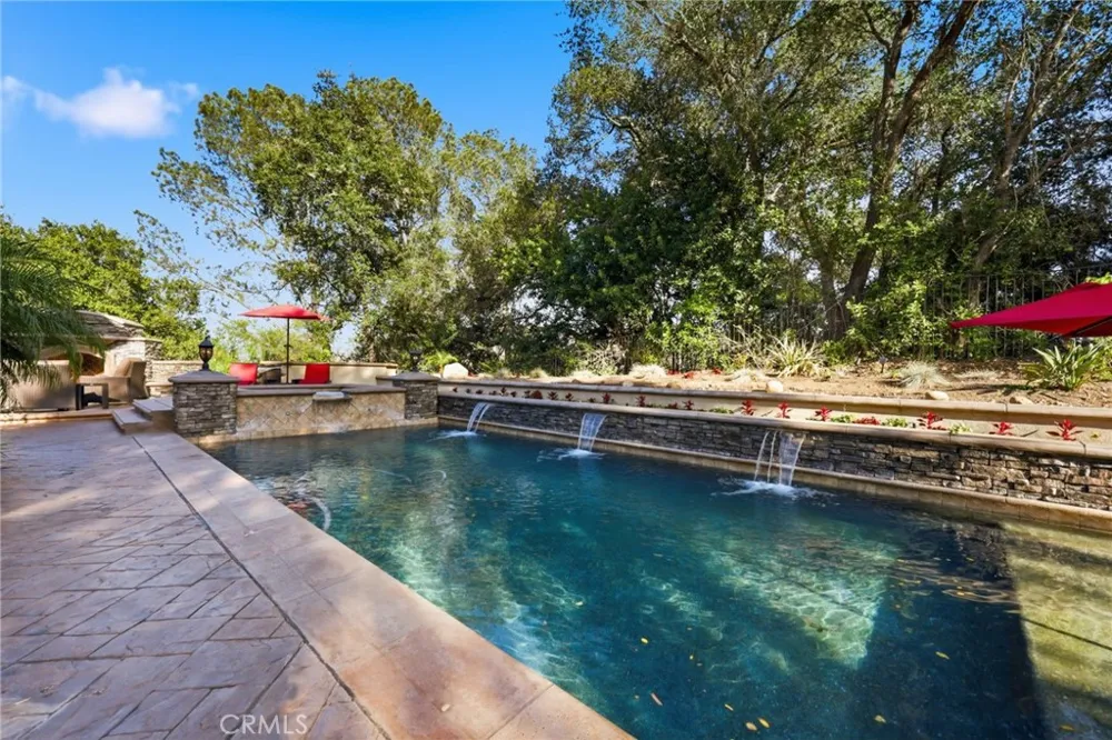664 Manor Ridge Road Santa Paula, CA 93060