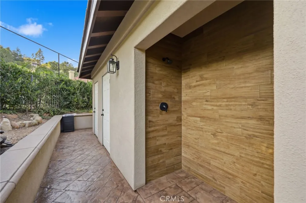 664 Manor Ridge Road Santa Paula, CA 93060