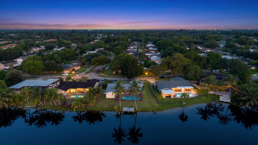 5152 SW 104th Avenue Cooper City, FL 33328