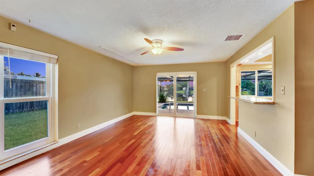 5152 SW 104th Avenue Cooper City, FL 33328