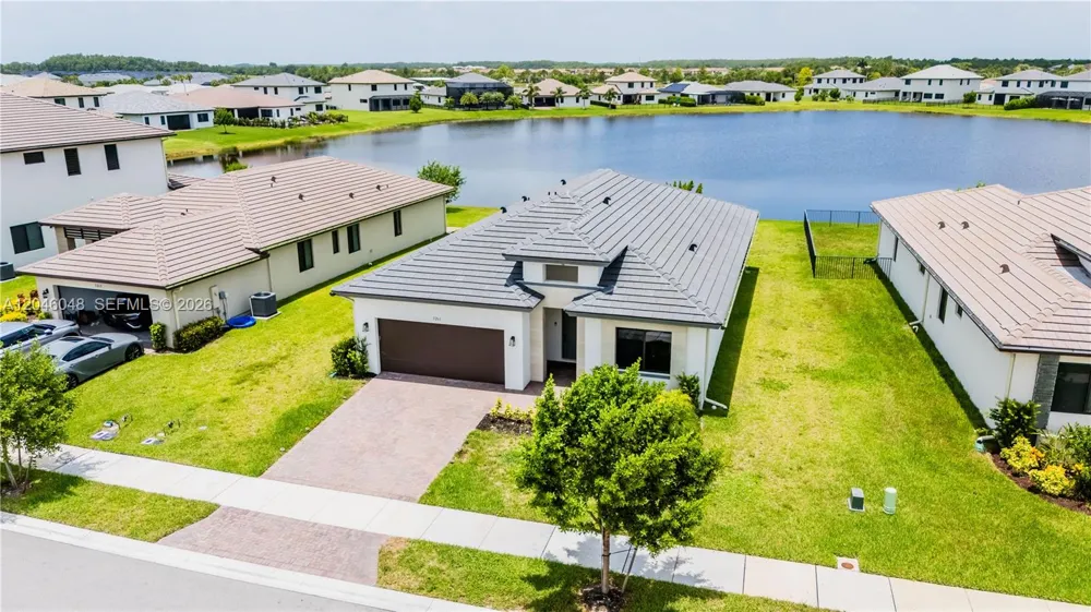 5261 LAMONE LN Ave Maria, FL 33142