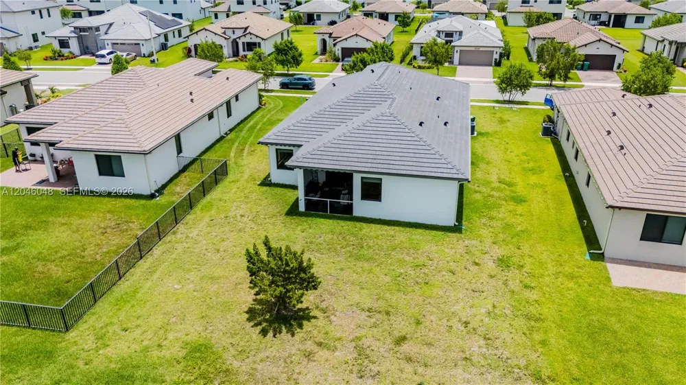 5261 LAMONE LN Ave Maria, FL 33142