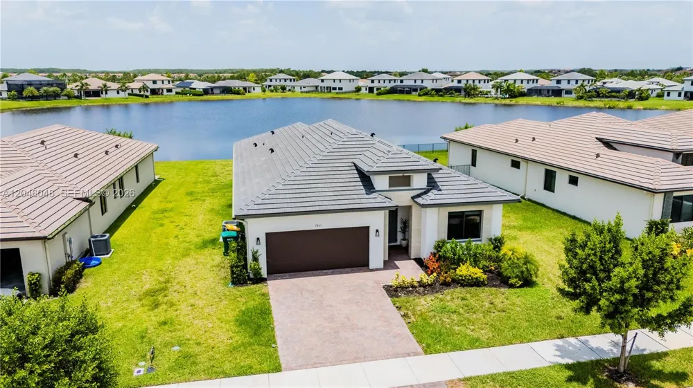 5261 LAMONE LN Ave Maria, FL 33142