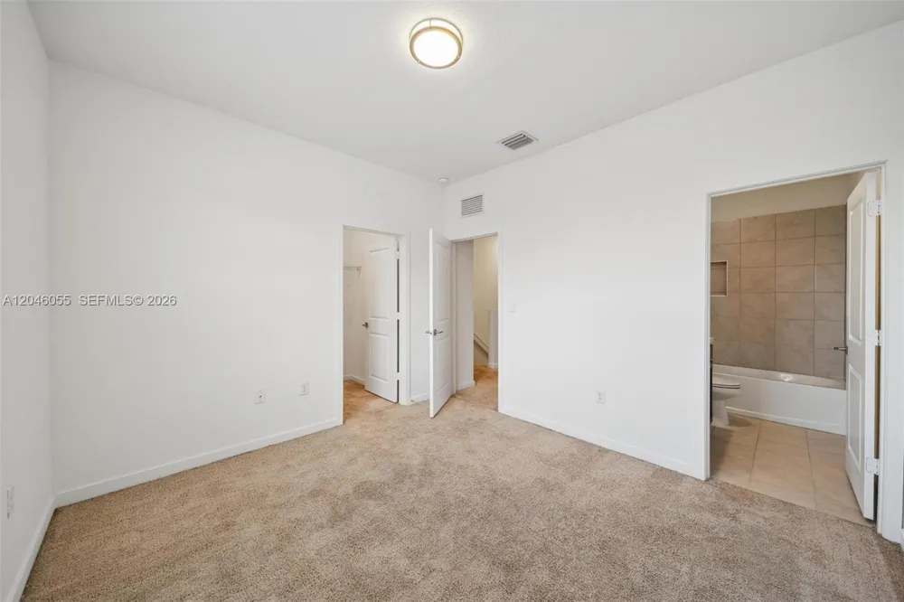 441 NE 4th Ln Florida City, FL 33034