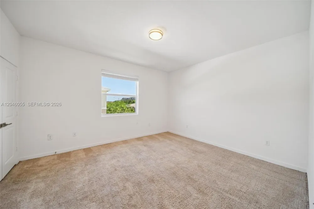 441 NE 4th Ln Florida City, FL 33034