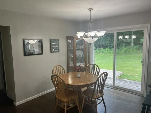 27853 Burmax Park Dowagiac City, MI 49047