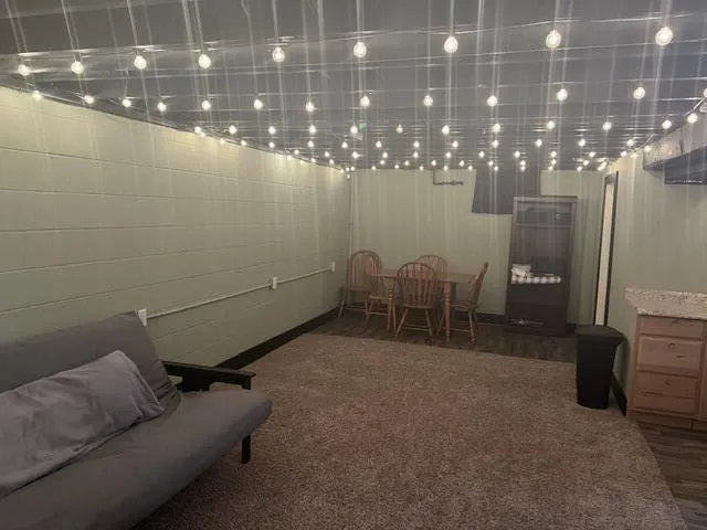 27853 Burmax Park Dowagiac City, MI 49047
