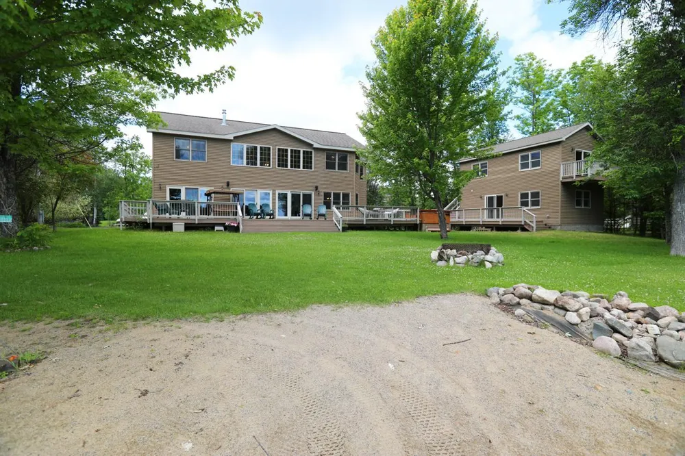 4475 Moccasin Point Road Tower, MN 55790