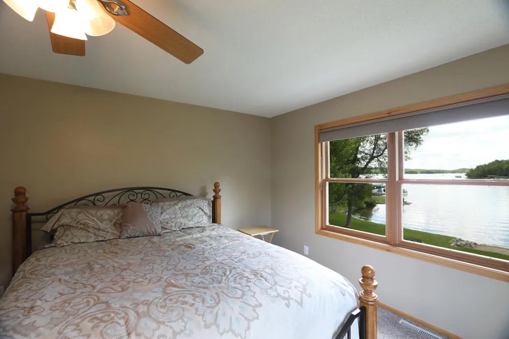 4475 Moccasin Point Road Tower, MN 55790