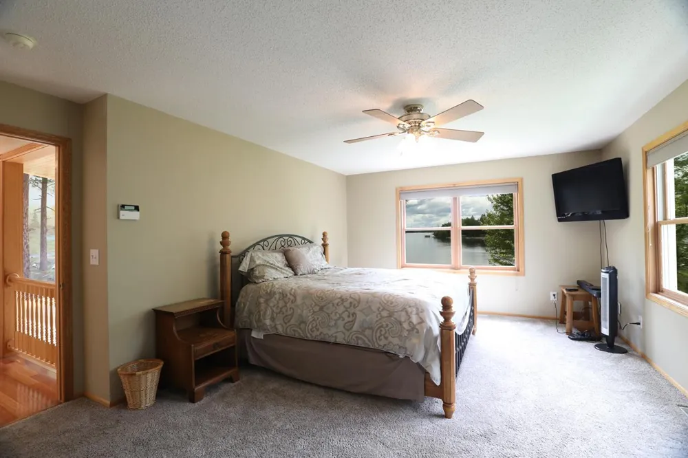 4475 Moccasin Point Road Tower, MN 55790