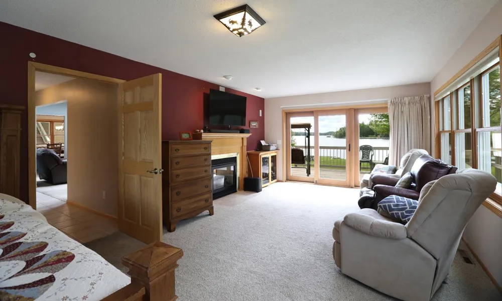 4475 Moccasin Point Road Tower, MN 55790