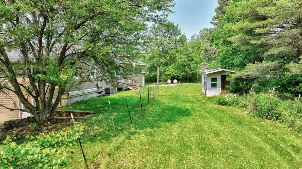 2887 29 9/16 AVENUE Birchwood, WI 54817