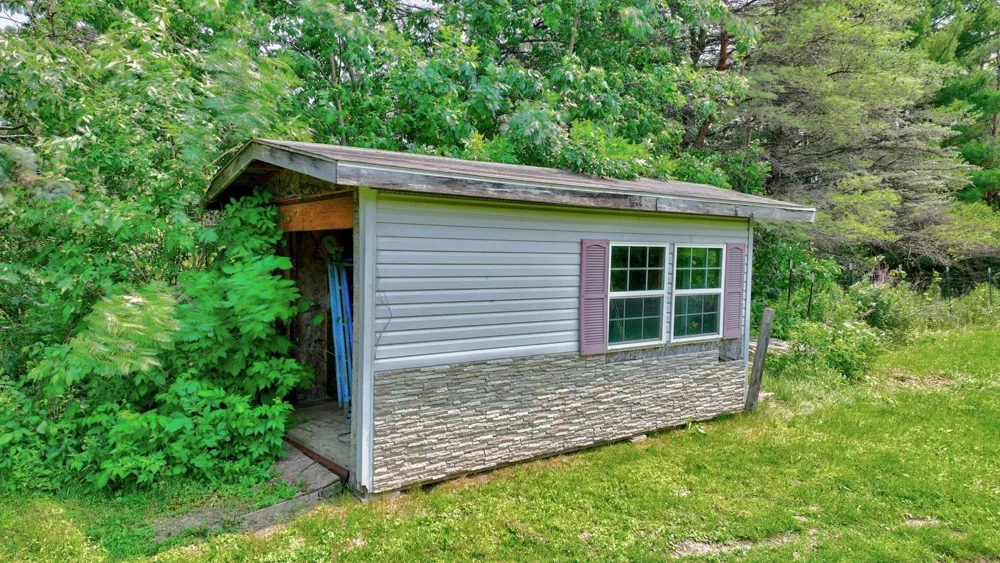 2887 29 9/16 AVENUE Birchwood, WI 54817