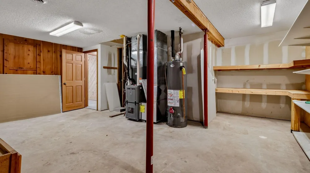 2887 29 9/16 AVENUE Birchwood, WI 54817