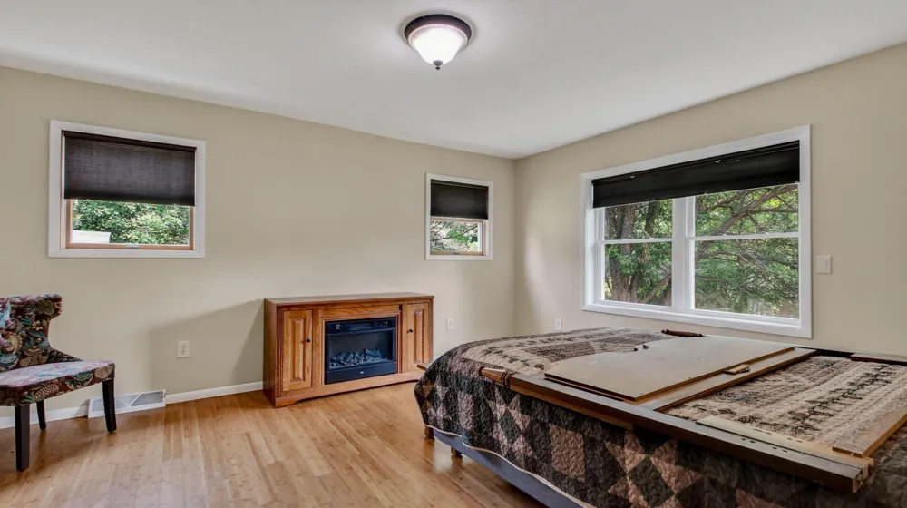 2887 29 9/16 AVENUE Birchwood, WI 54817