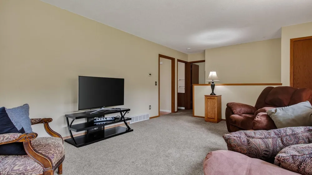 2887 29 9/16 AVENUE Birchwood, WI 54817