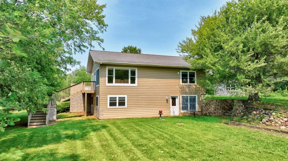 2887 29 9/16 AVENUE Birchwood, WI 54817