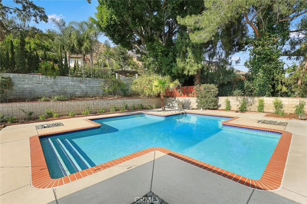 602 N Michillinda Avenue Sierra Madre, CA 91024