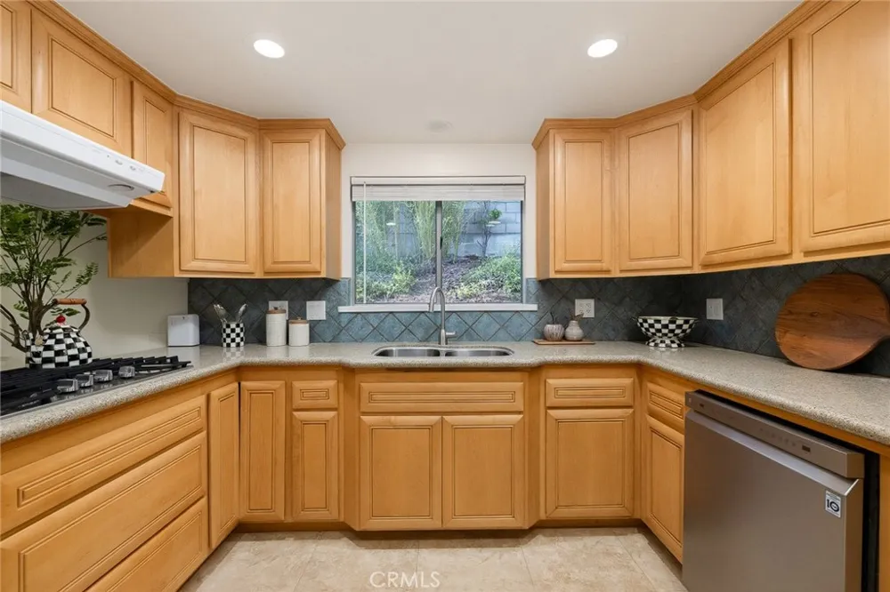 602 N Michillinda Avenue Sierra Madre, CA 91024