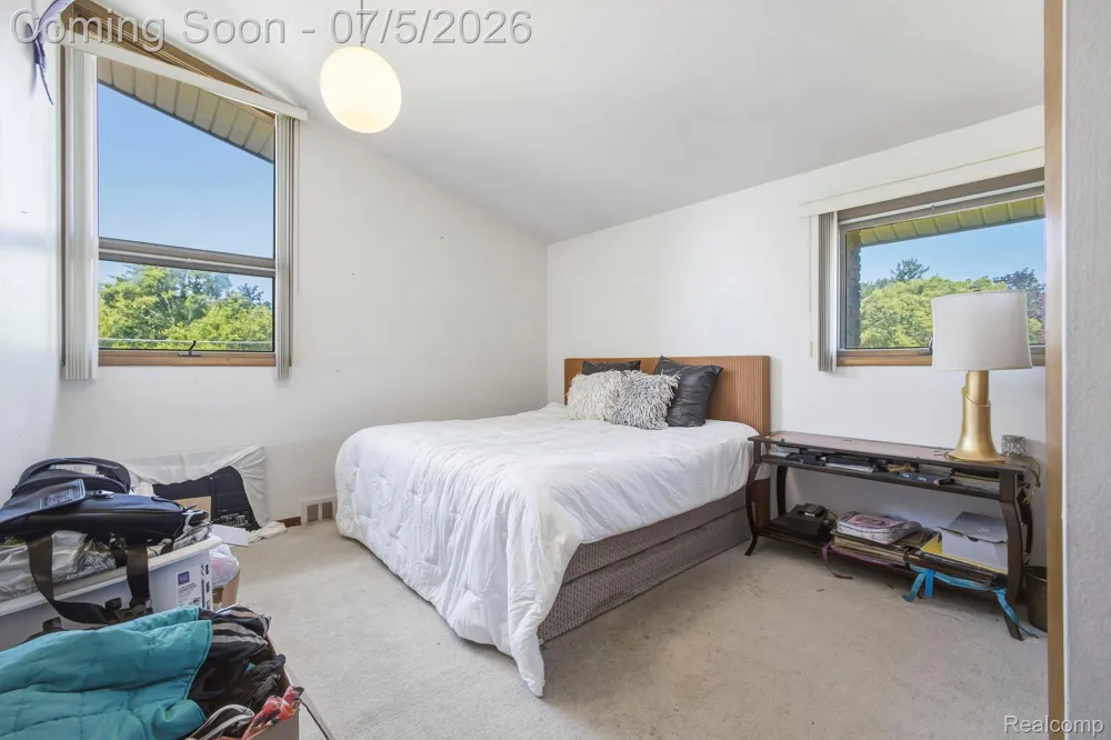46 W Breitmeyer Place Mt Clemens City, MI 48043