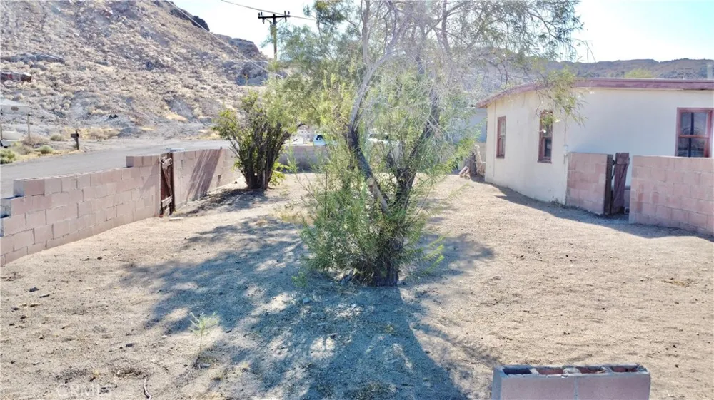 84514 6th Street Trona, CA 93562