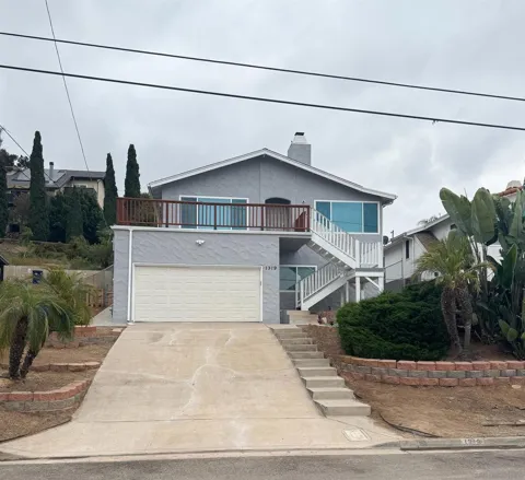 1319 Grand Ave.