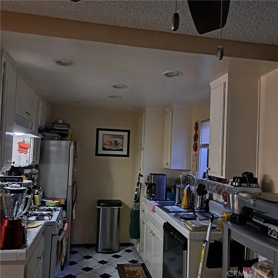 1350 Marine #113 Wilmington, CA 90744