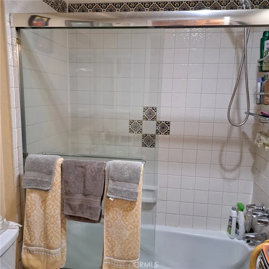 1350 Marine #113 Wilmington, CA 90744