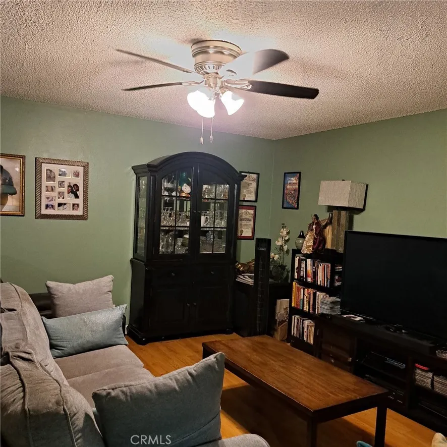 1350 Marine #113 Wilmington, CA 90744