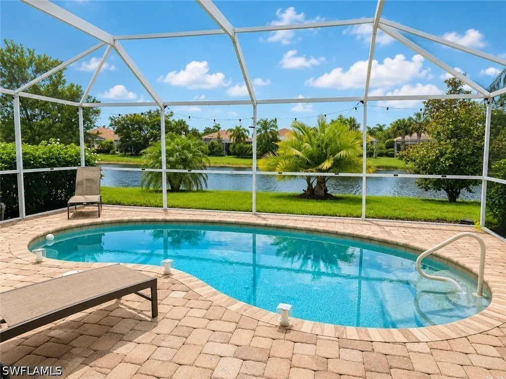 Querce Court Naples, FL 34114