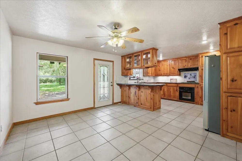 46721 Interstate 10 Winnie, TX 77665