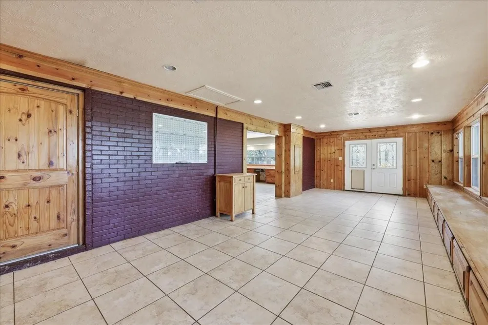 46721 Interstate 10 Winnie, TX 77665