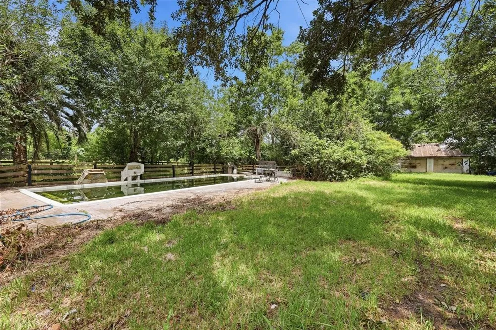46721 Interstate 10 Winnie, TX 77665