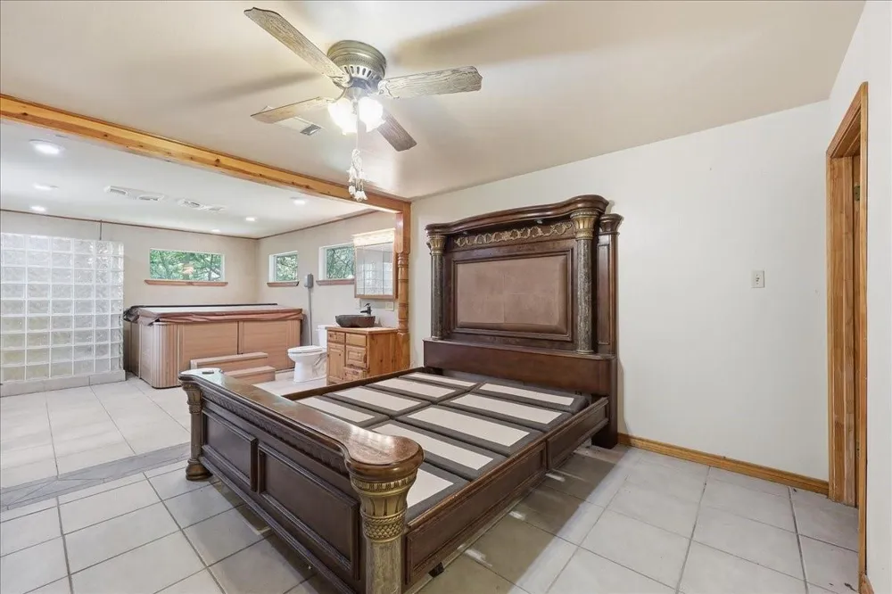 46721 Interstate 10 Winnie, TX 77665