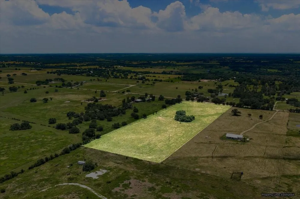 7260 Goehring Road Ledbetter, TX 78946