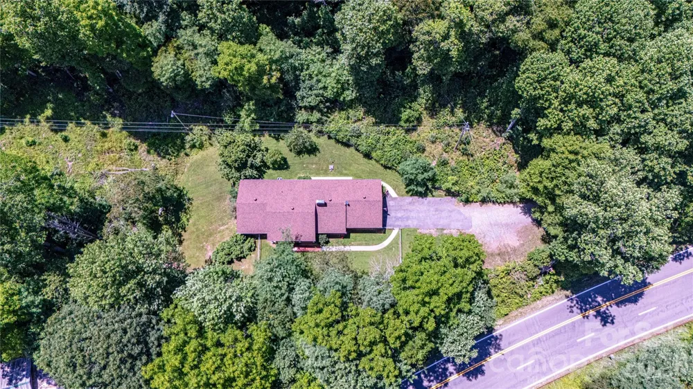 7835 US 23 Highway Mars Hill, NC 28754