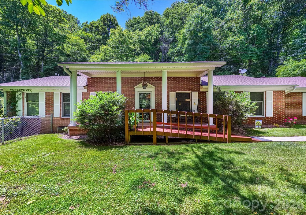7835 US 23 Highway Mars Hill, NC 28754