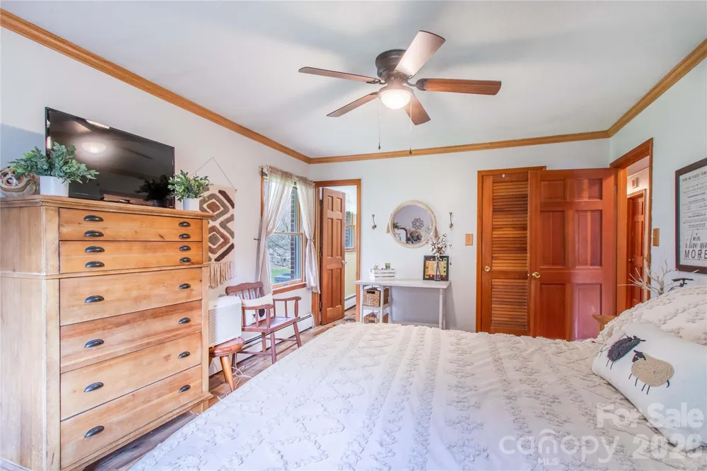 7835 US 23 Highway Mars Hill, NC 28754