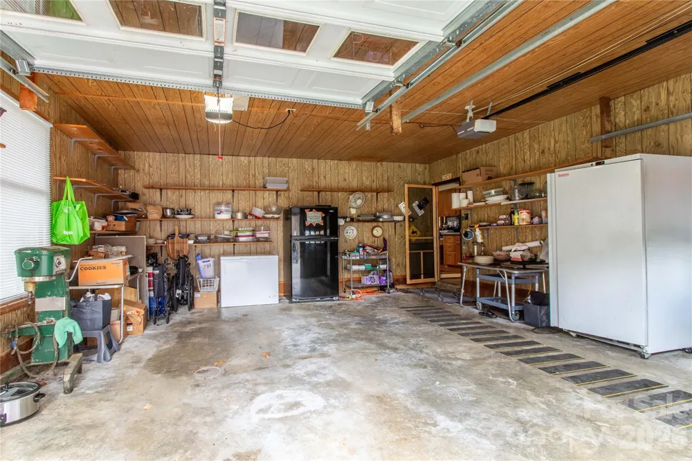 7835 US 23 Highway Mars Hill, NC 28754