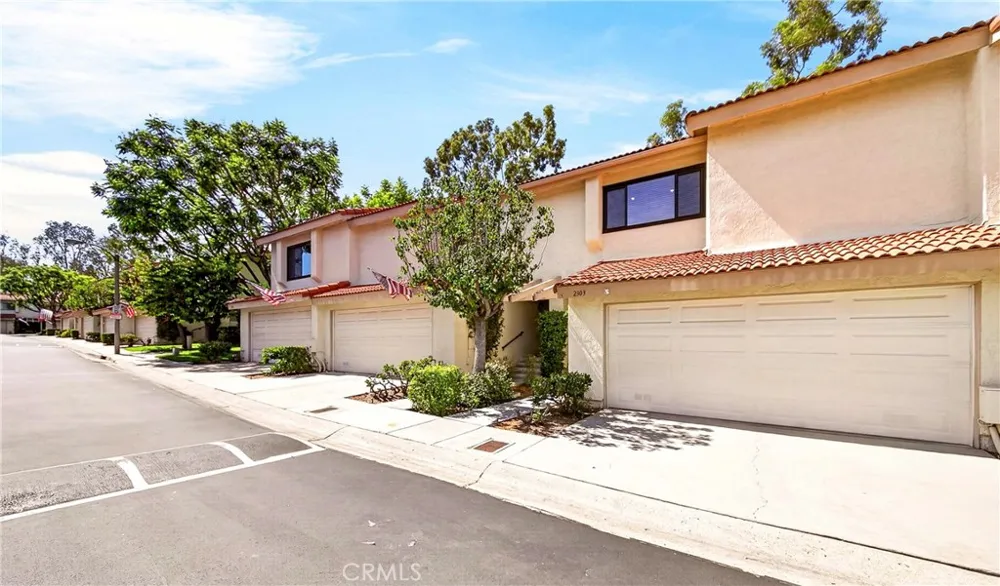2303 W Millstream Drive #104 Fullerton, CA 92833