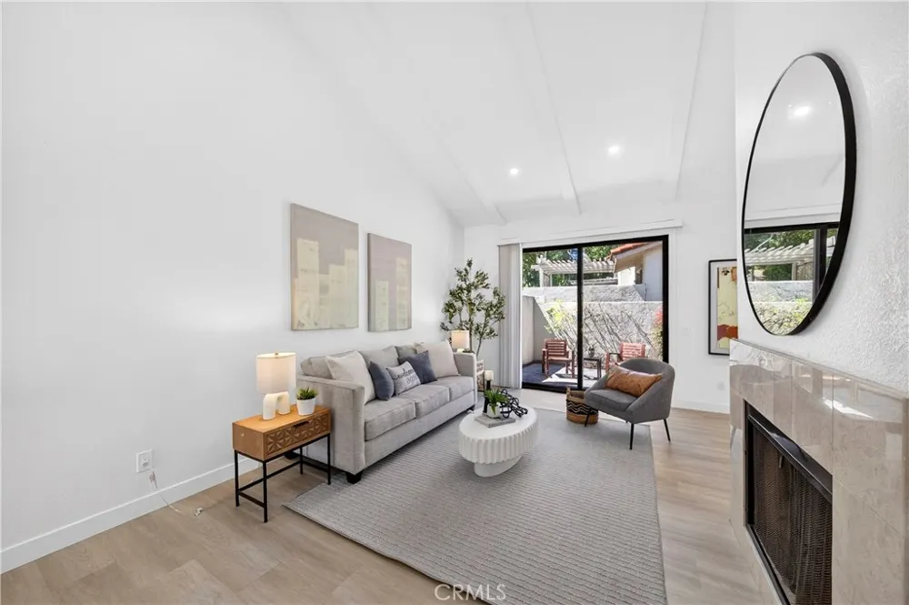 2303 W Millstream Drive #104 Fullerton, CA 92833