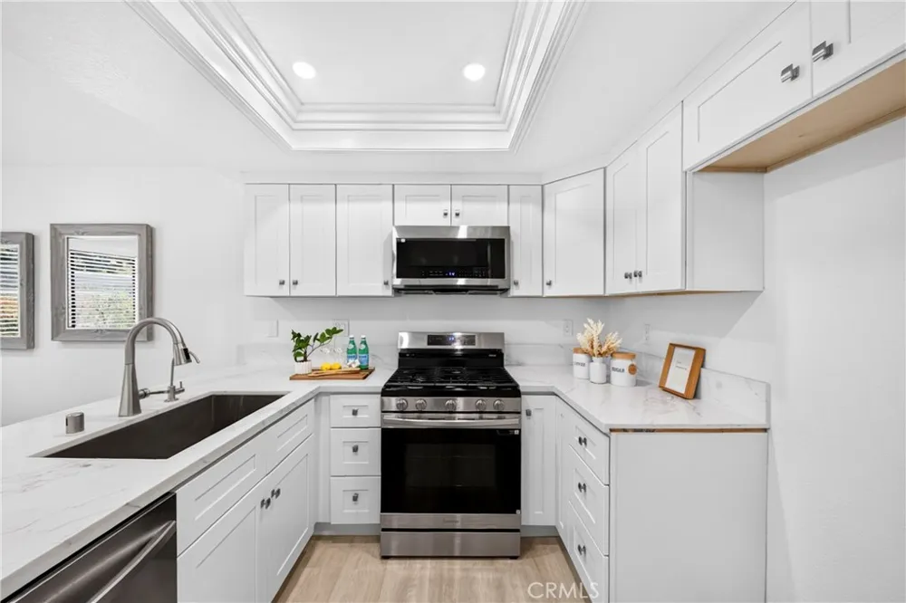 2303 W Millstream Drive #104 Fullerton, CA 92833
