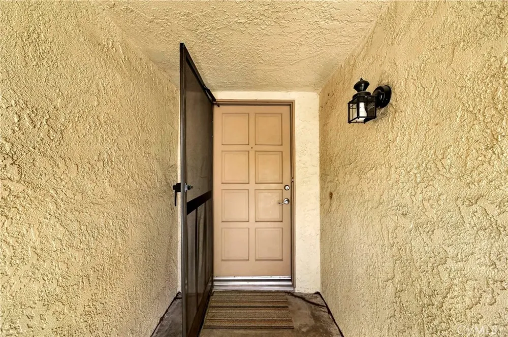 2303 W Millstream Drive #104 Fullerton, CA 92833