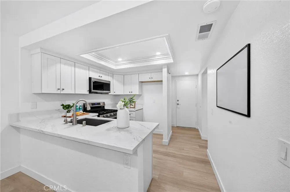 2303 W Millstream Drive #104 Fullerton, CA 92833