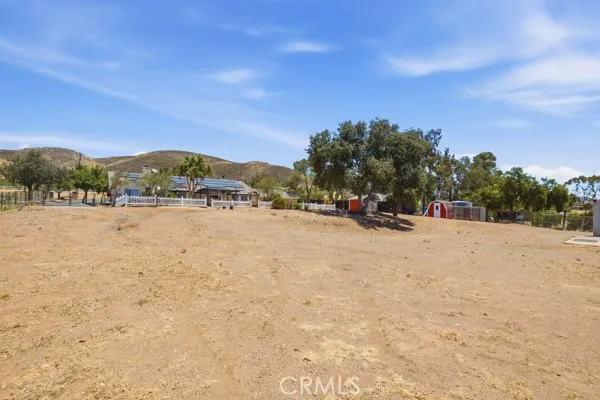 9722 Hierba Agua Dulce, CA 91390