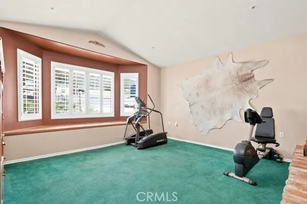 9722 Hierba Agua Dulce, CA 91390