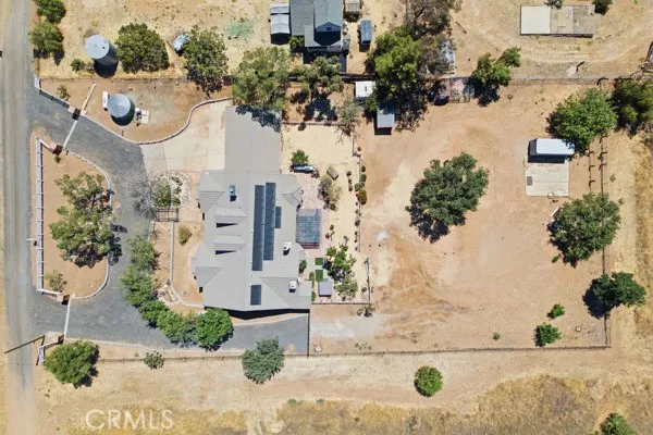 9722 Hierba Agua Dulce, CA 91390